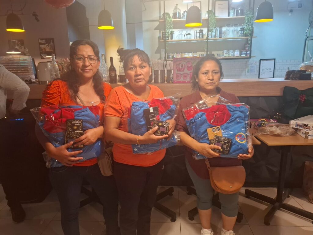 09bc2415-2712-4bb7-8966-25c80d8e9453